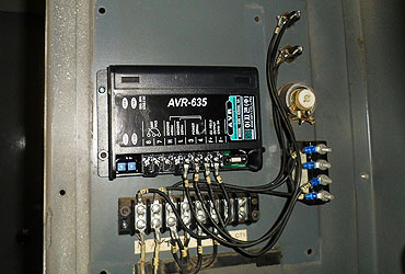 전압조정기(AVR)